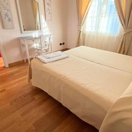 Giardino Dei Colori 212 Pool And Family Friendly *